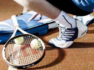 Tennis racket and tennis ball
