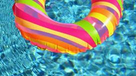 Swimming pool rubber ring
