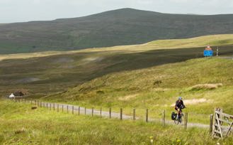 Hartside Cyclist photo by Helen Shaw www.malkinphotography.co.uk