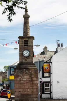 Brough Clock Brough photo by Helen Shaw www.malkinphotography.co.uk