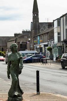 Lady Anne's Way statue